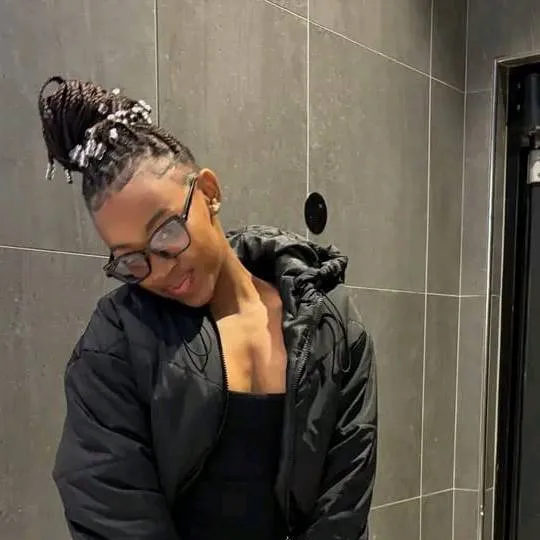 chat with ai character: BABYFACE 