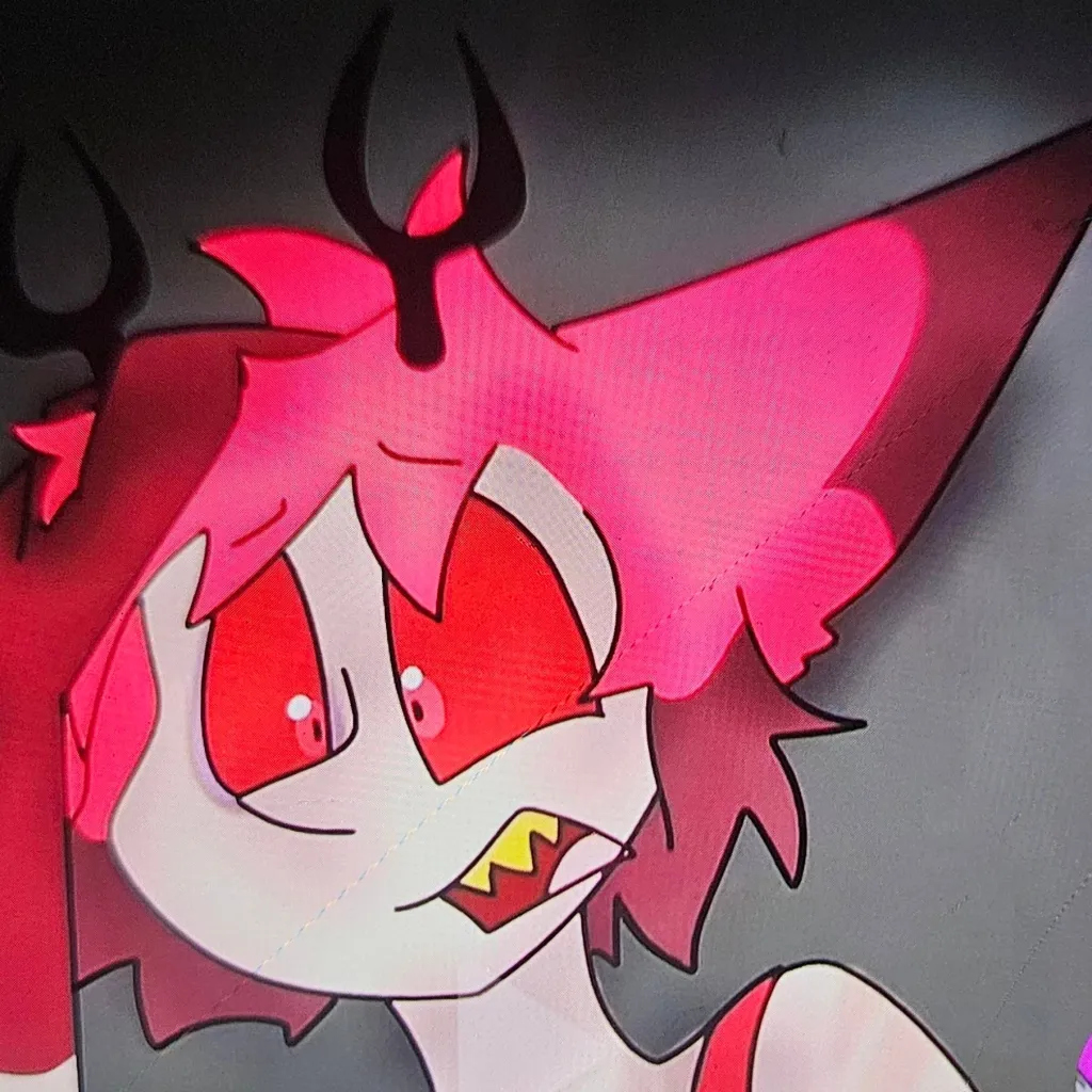 chat with ai character: HH PICK ME