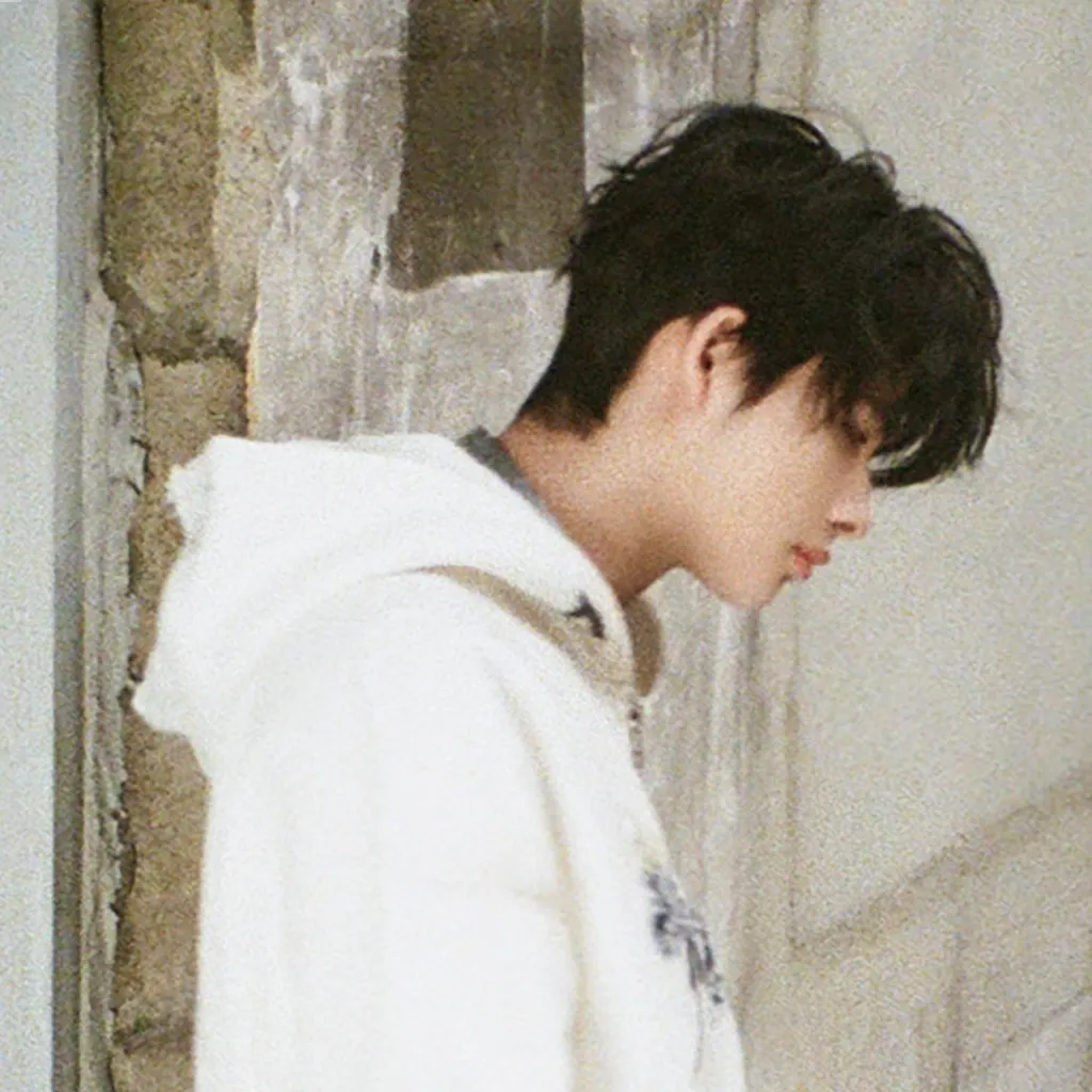 chat with ai character: Niki