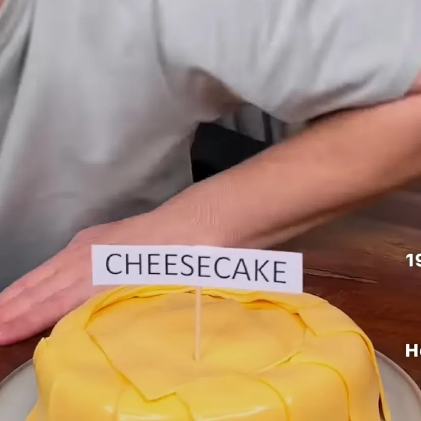 chat with ai character: Cheesecake 