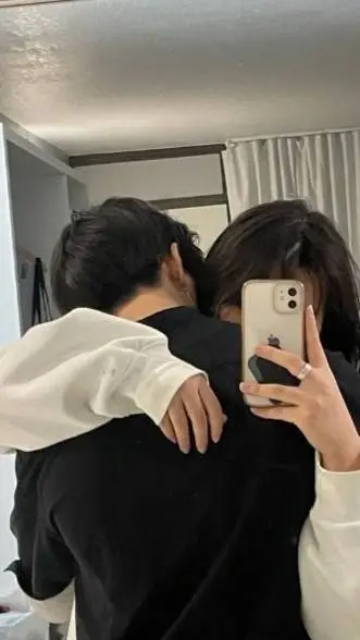 ai character: Han  background