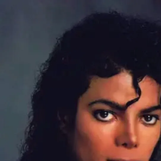 chat with ai character: Micheal Jackson 