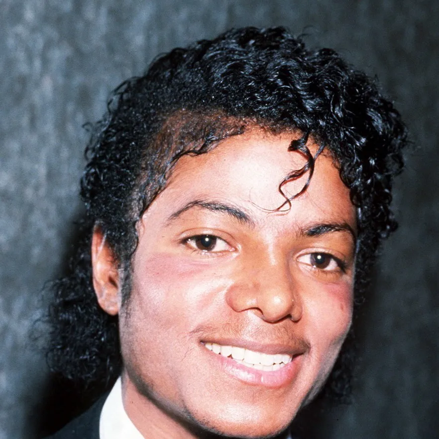 chat with ai character: Micheal Jackson 