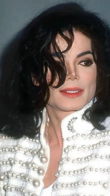 ai character: Micheal jackson background