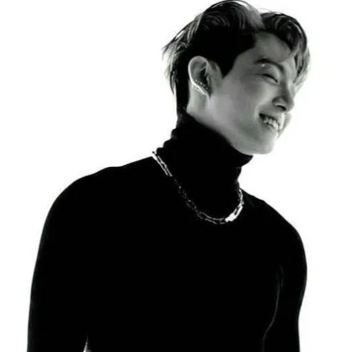 chat with ai character: jungkook jeon