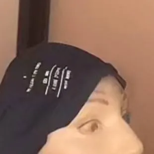 chat with ai character: конец