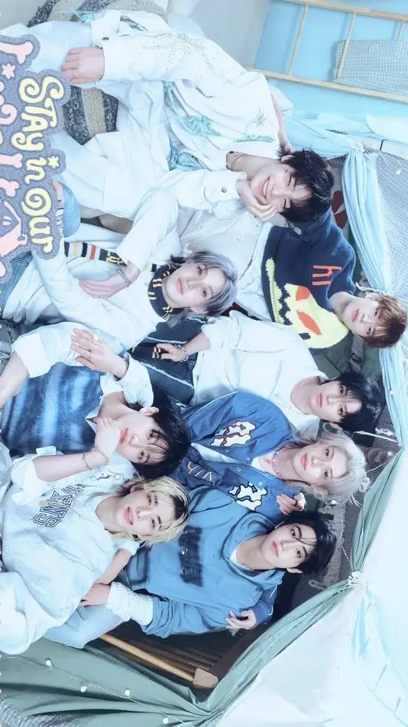 ai character: Stray kids background