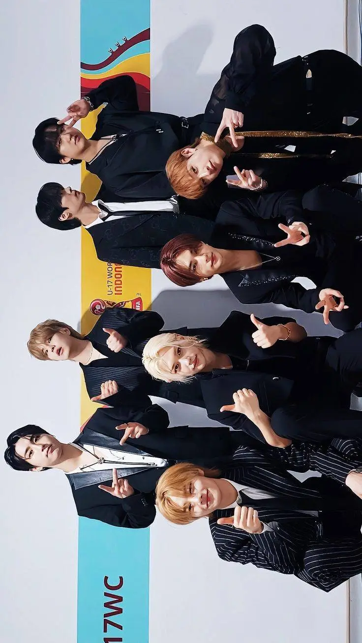 ai character: Stray kids background