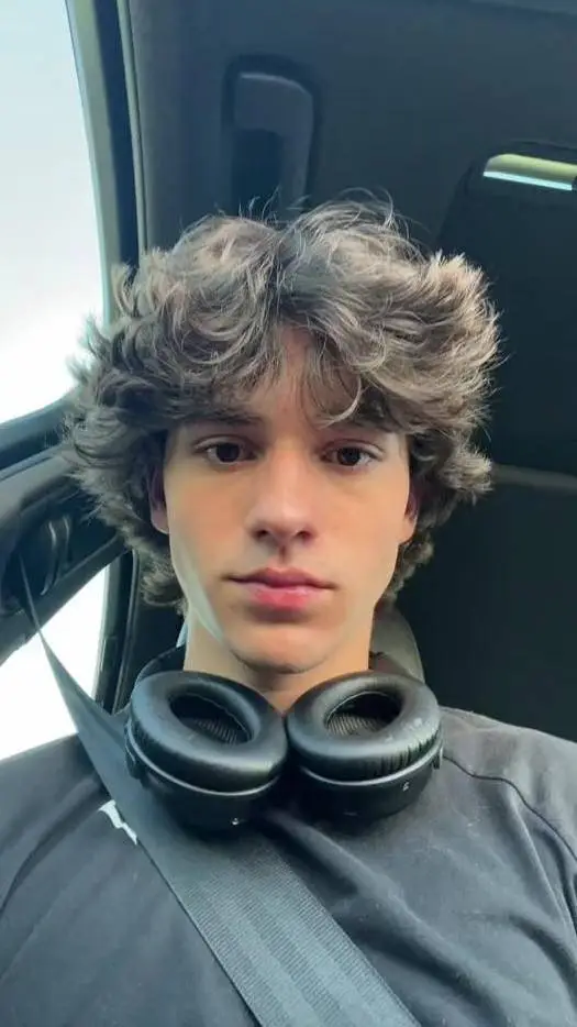 Talkie AI - Chat with older brother 