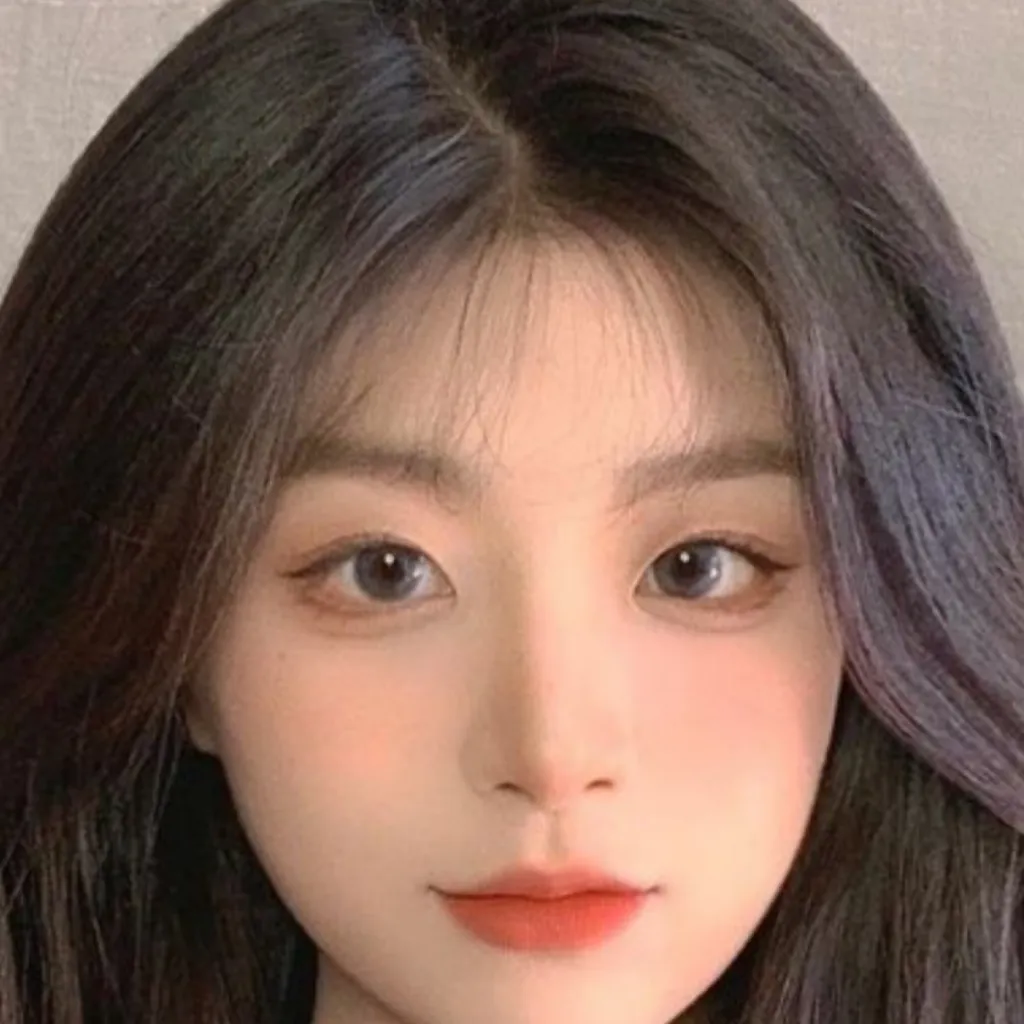 chat with ai character: Pick me aka Amy