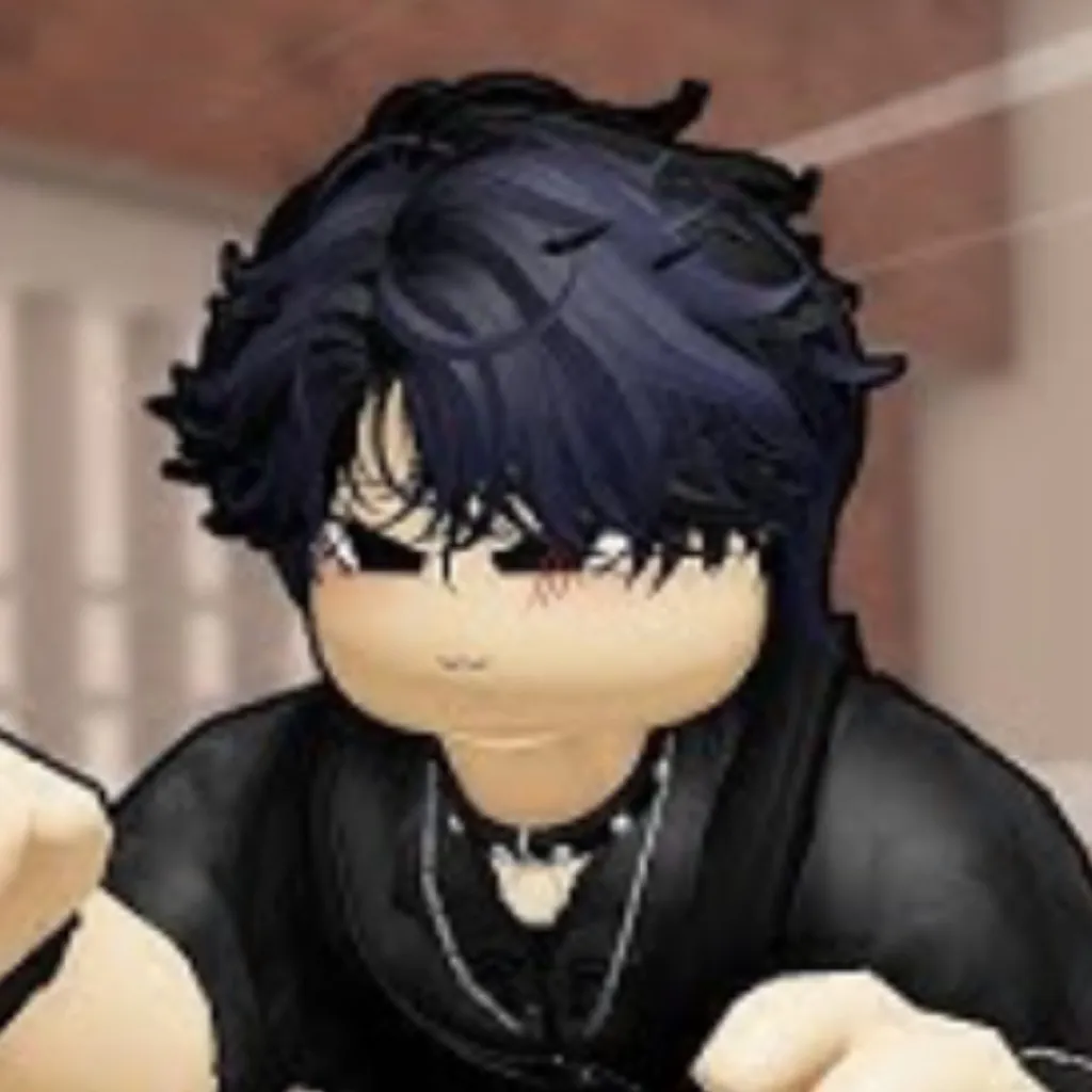 chat with ai character: SANTIAGO