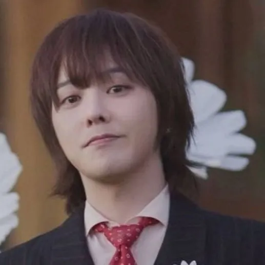 chat with ai character: Jiyong