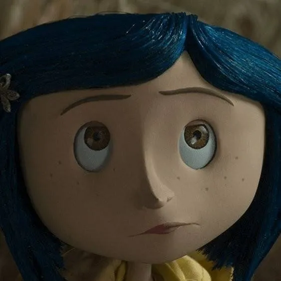 chat with ai character: Coraline 