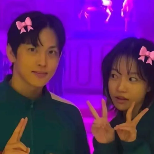 chat with ai character: im siwan y joyuri 