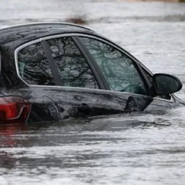 chat with ai character: MD Flooding car