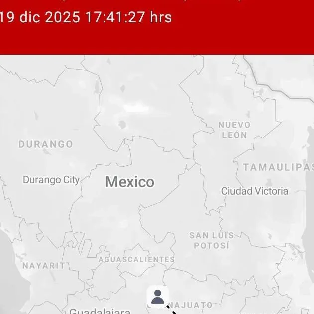 chat with ai character: AYUDAAAAAAAAAAAAAA