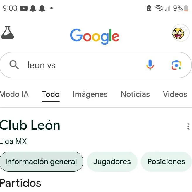 chat with ai character: leon vs CAZ