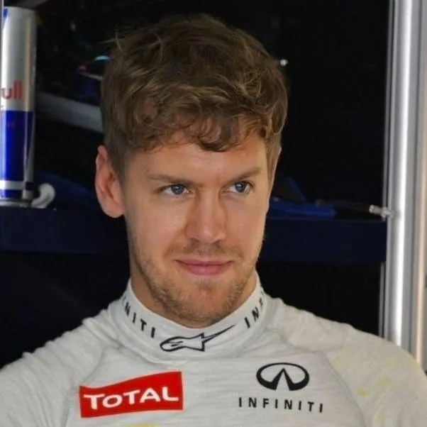 chat with ai character: Sebastián Vettel 