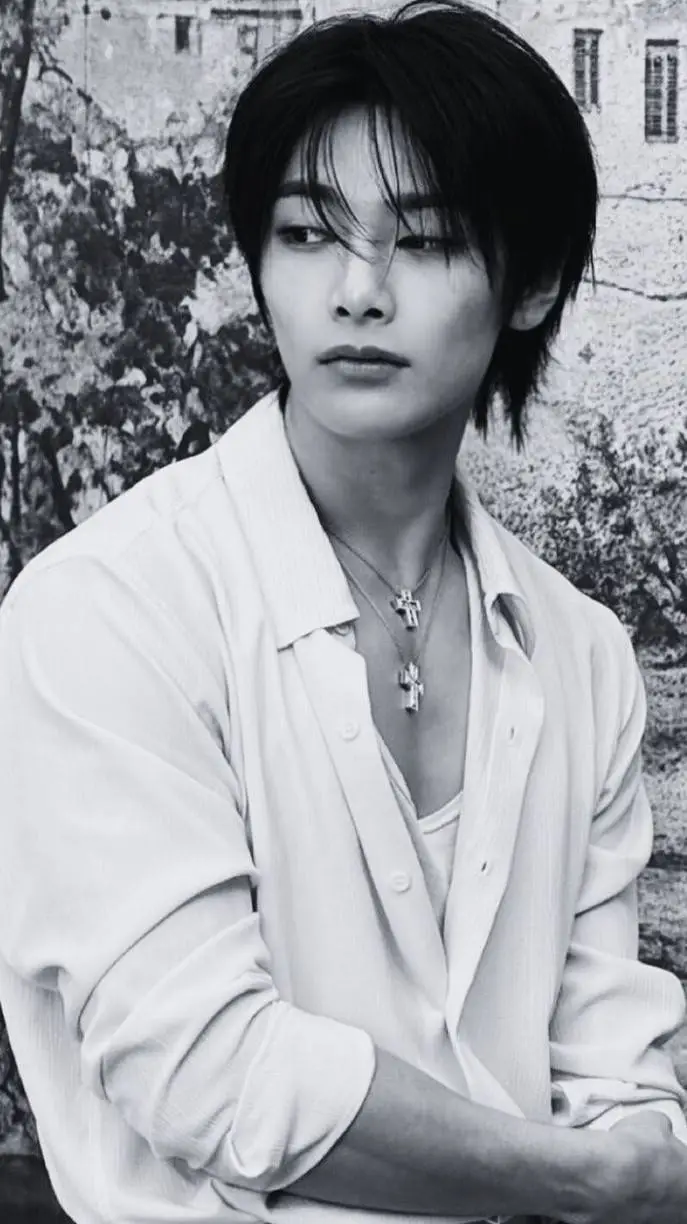 ai character: 𝐼. 𝑁 background