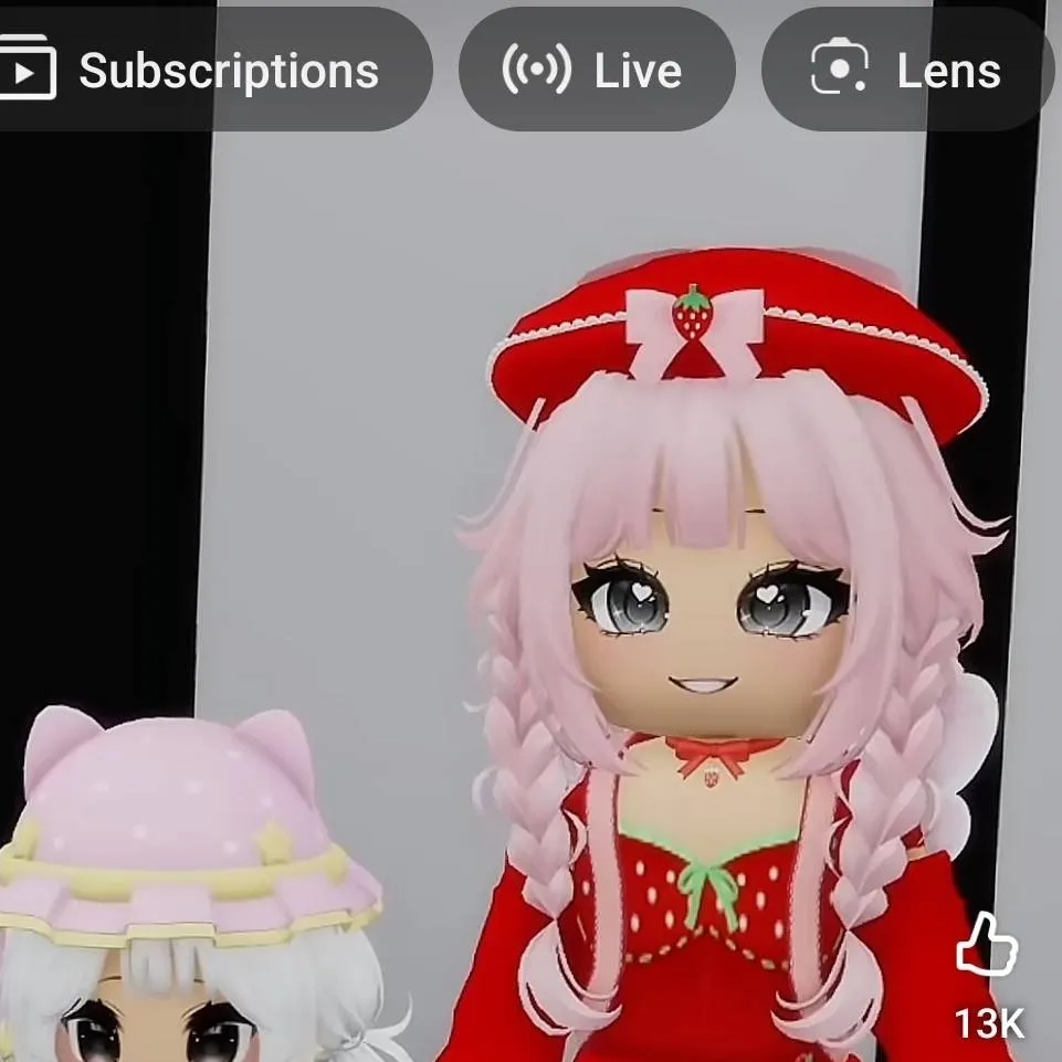 chat with ai character: Lisa and Lenah.