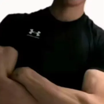 chat with ai character: Mark