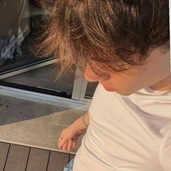 chat with ai character: liam