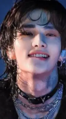 ai character: Hwang Hyunjin😍😍😍😍😍 background