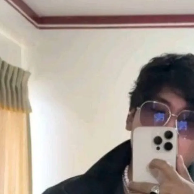 chat with ai character: soy nabi xd😏