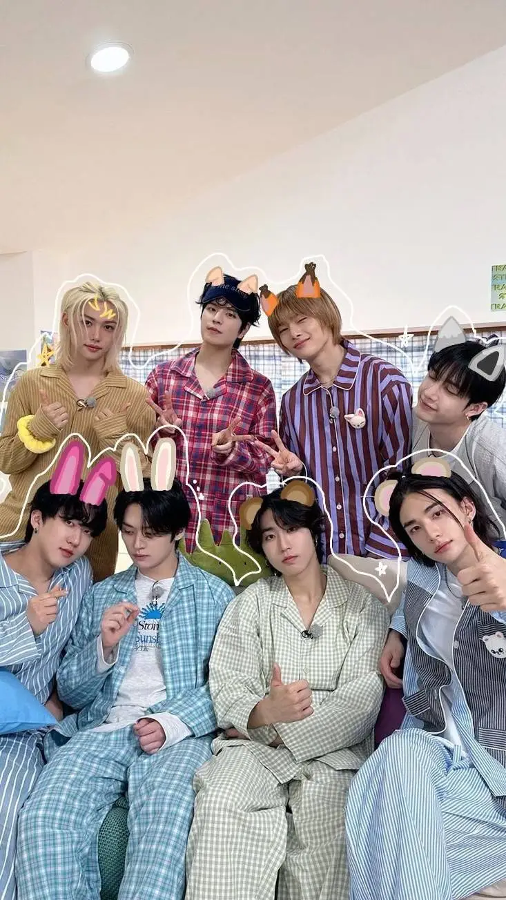 ai character: Stray Kids  background