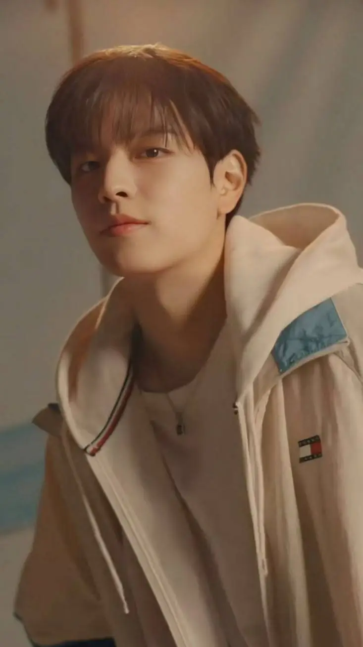 ai character: Obsesión amorosa background