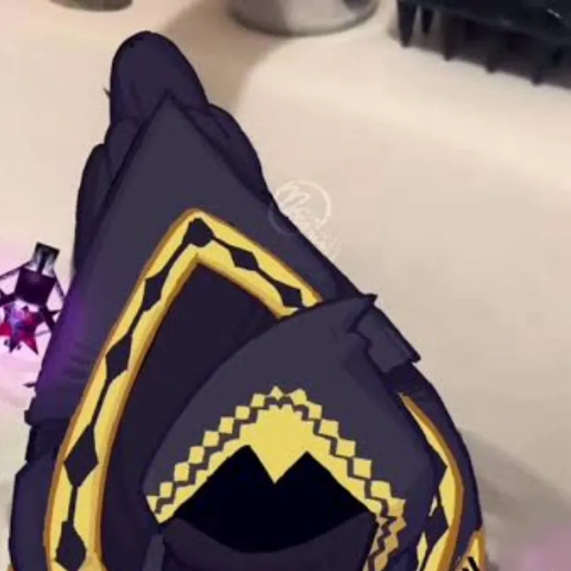 chat with ai character: Taph