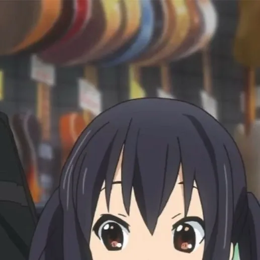 chat with ai character: Azusa Nakano