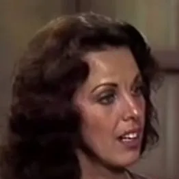 chat with ai character: Gloria 