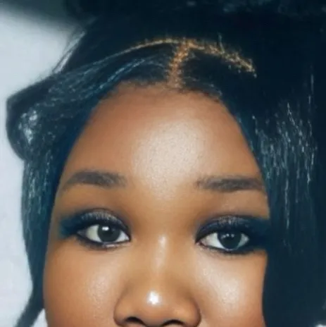 chat with ai character: Kk