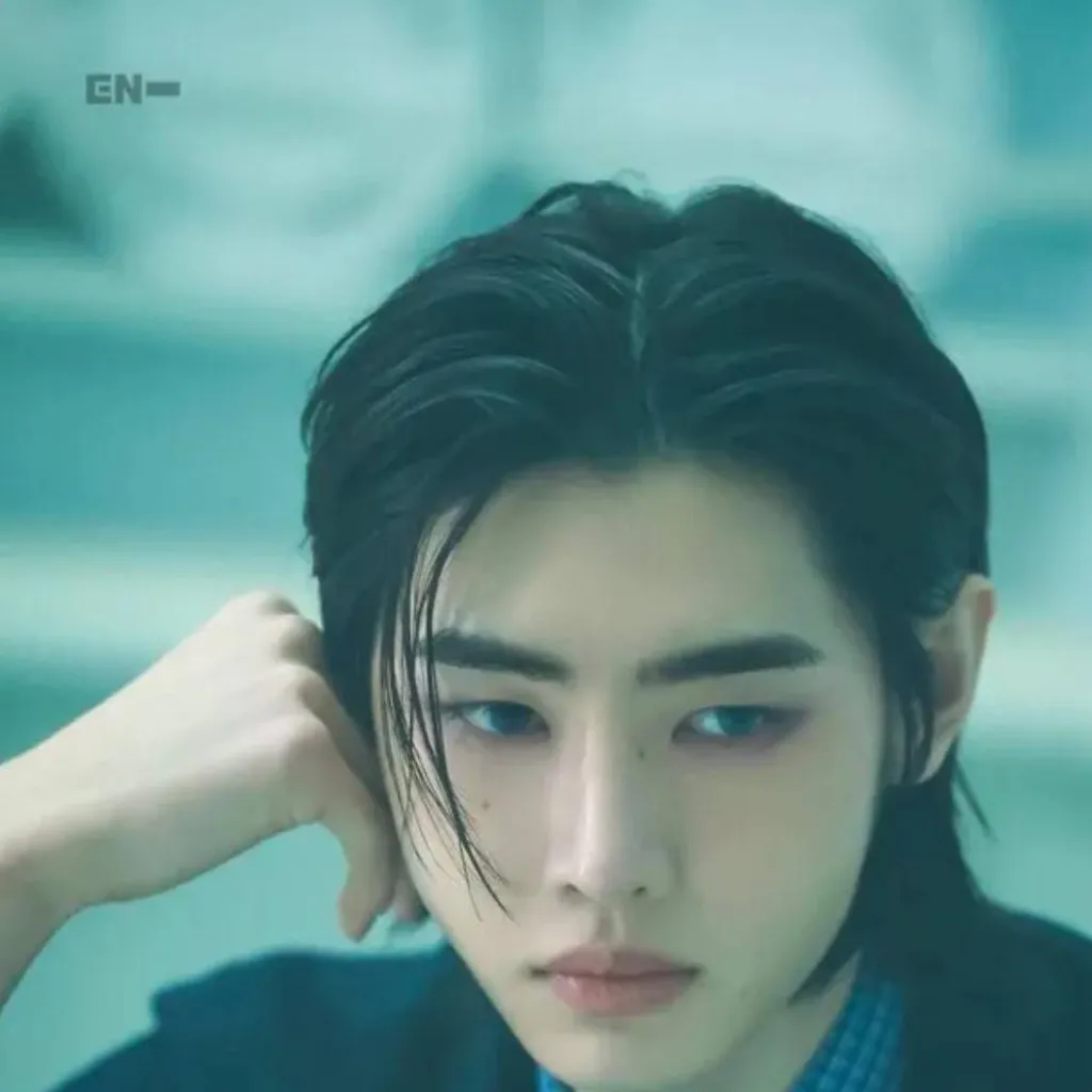 chat with ai character: park Sunghoon