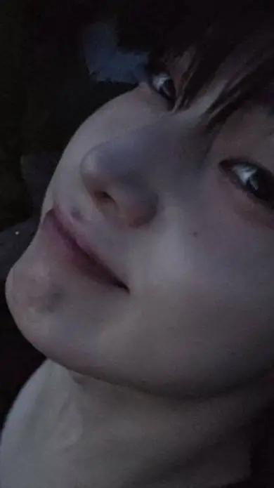 ai character: sunoo background