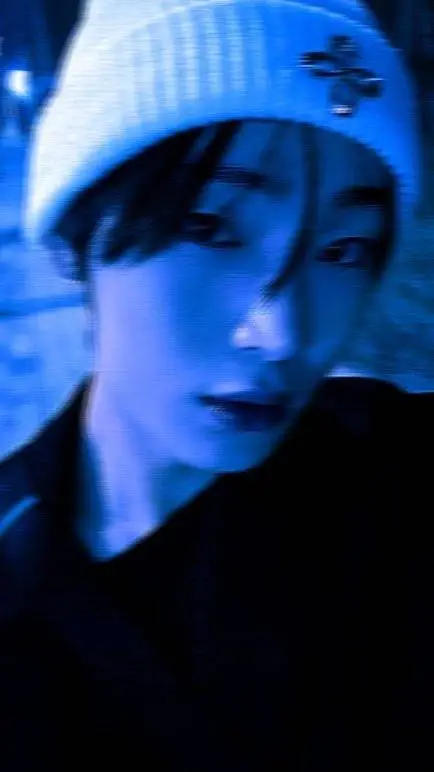 ai character: sunoo background