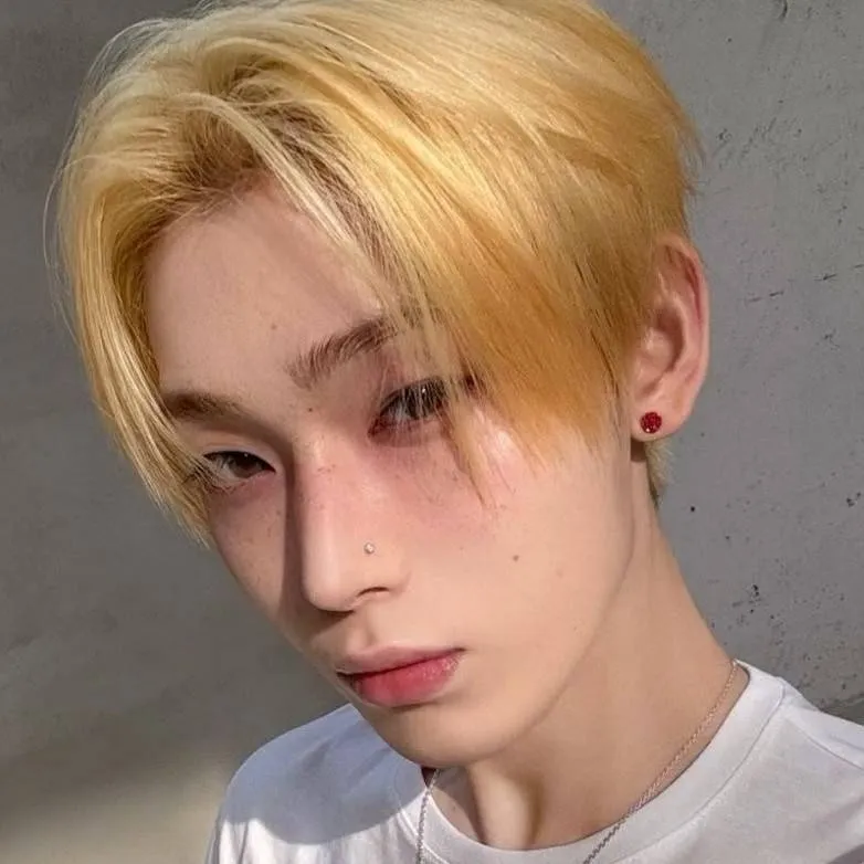 chat with ai character: sunoo