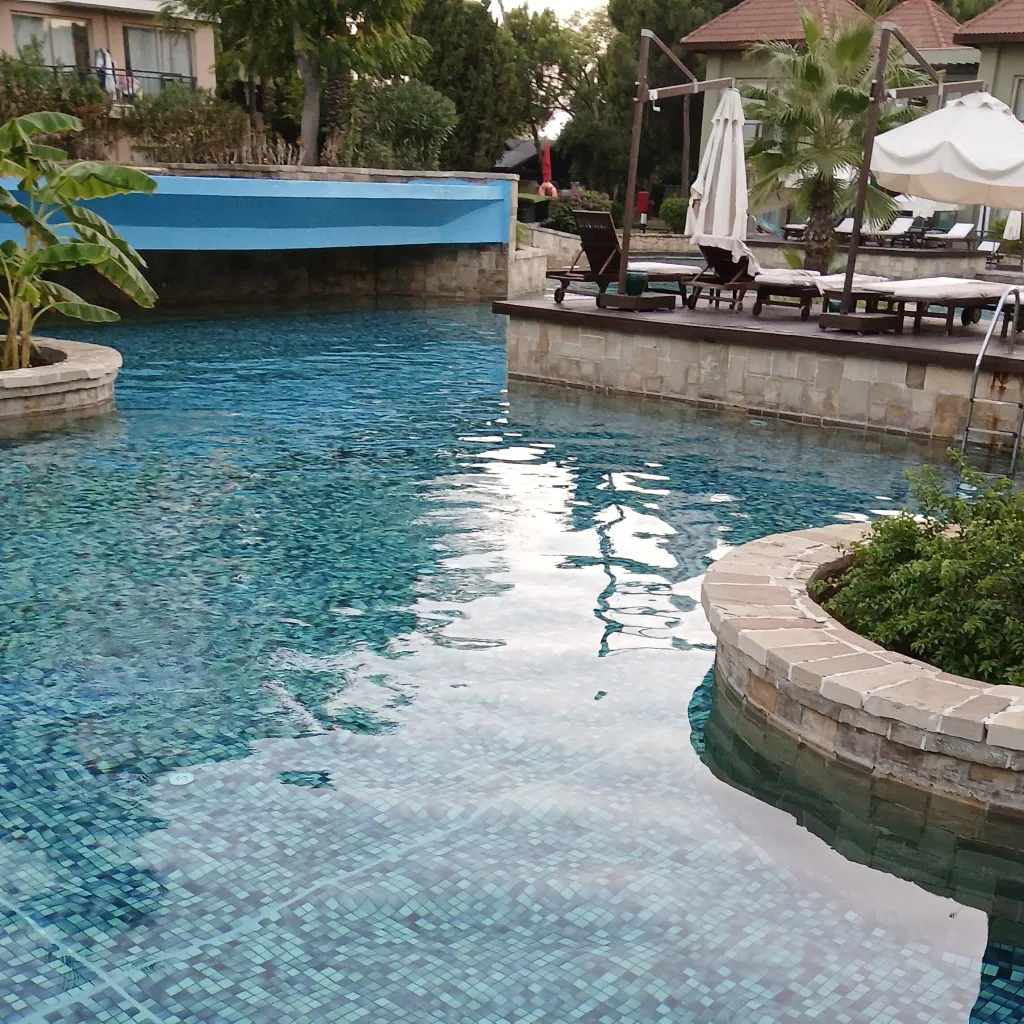 chat with ai character: CB (my style)