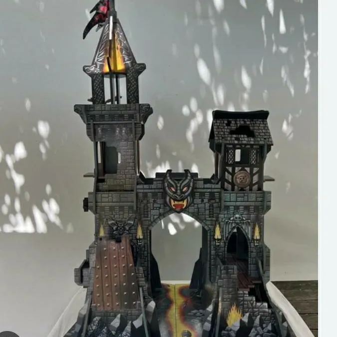 chat with ai character: Doom Castle