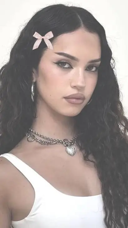 Talkie AI - Chat with DANIELA