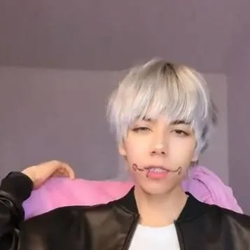 chat with ai character: liam nick