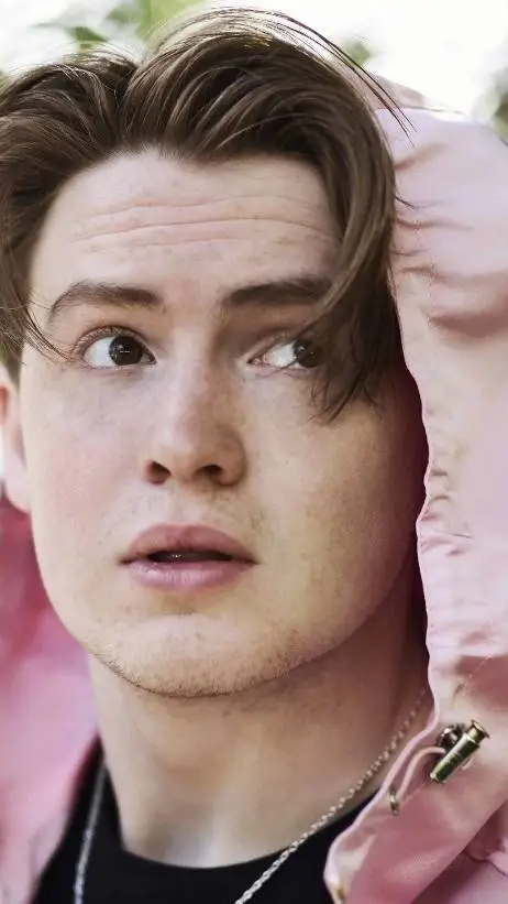 ai character: kit Connor  background