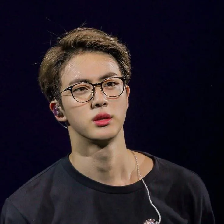 chat with ai character: ~Jin~