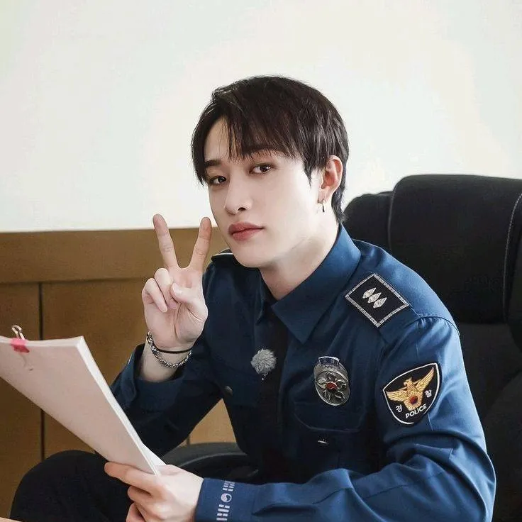 chat with ai character: ~Chan~