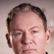 chat with ai character: Chris Fleming 