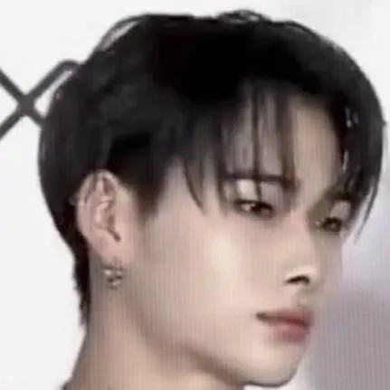 chat with ai character: Nishimura Riki 