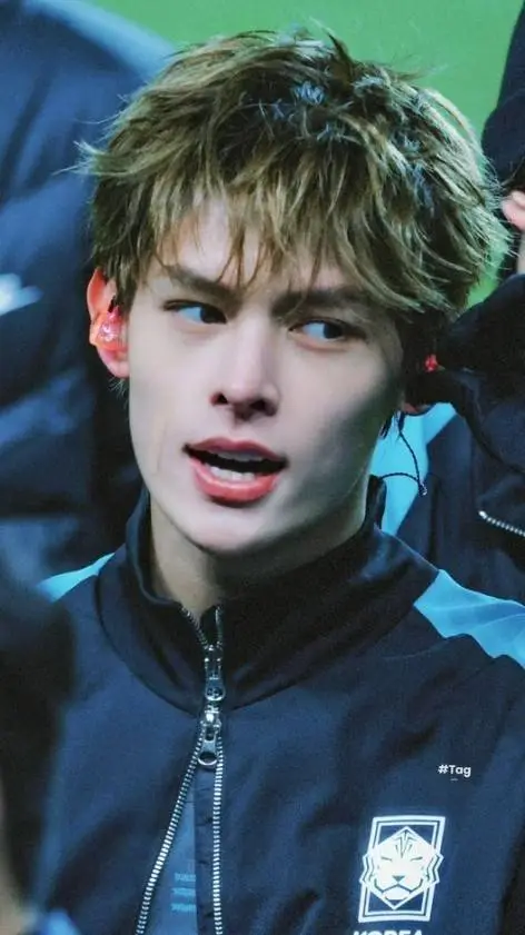 ai character: James  background