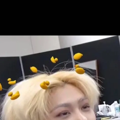 chat with ai character: skz ship