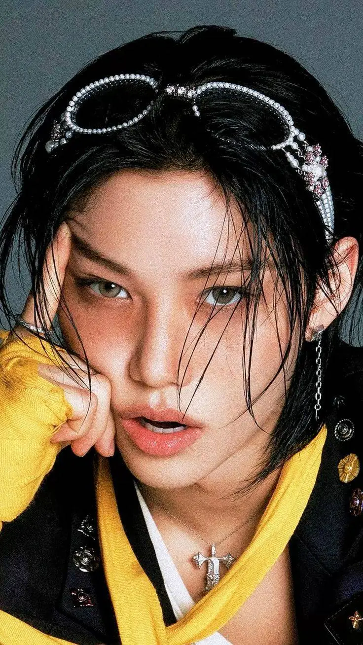 ai character: YONGBOK LEE.🐣🌼 background